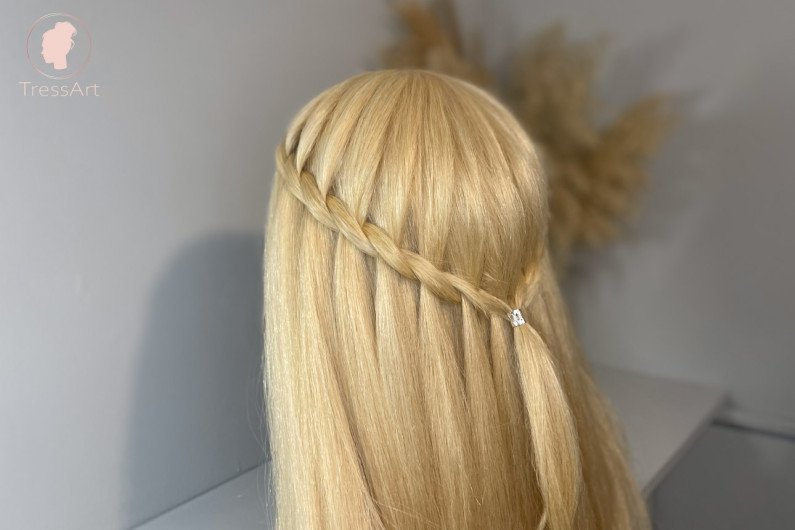 Image of Waterfall braid course