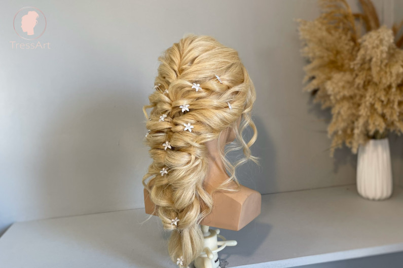 Image of Boho braids bride wedding hairstyle course
