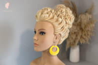 Additional image of Curly bun course